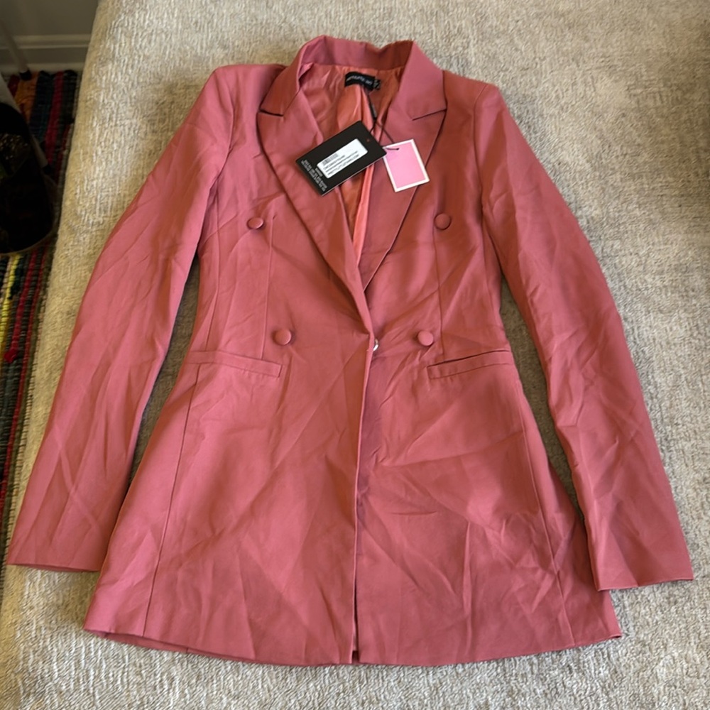 PrettyLittleThing Deep Rose Blazer